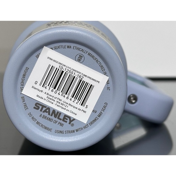 Stanley Quencher H2.0 FlowState Tumbler 30oz,‎ DREAMSCAPE - Picture 4 of 4